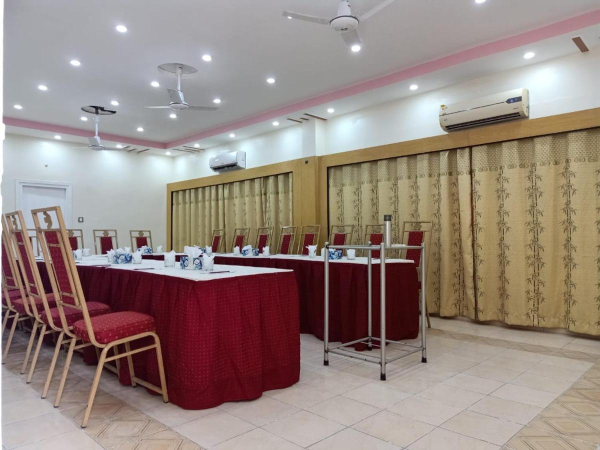 Stay Inn Guest House 卡拉奇 外观 照片